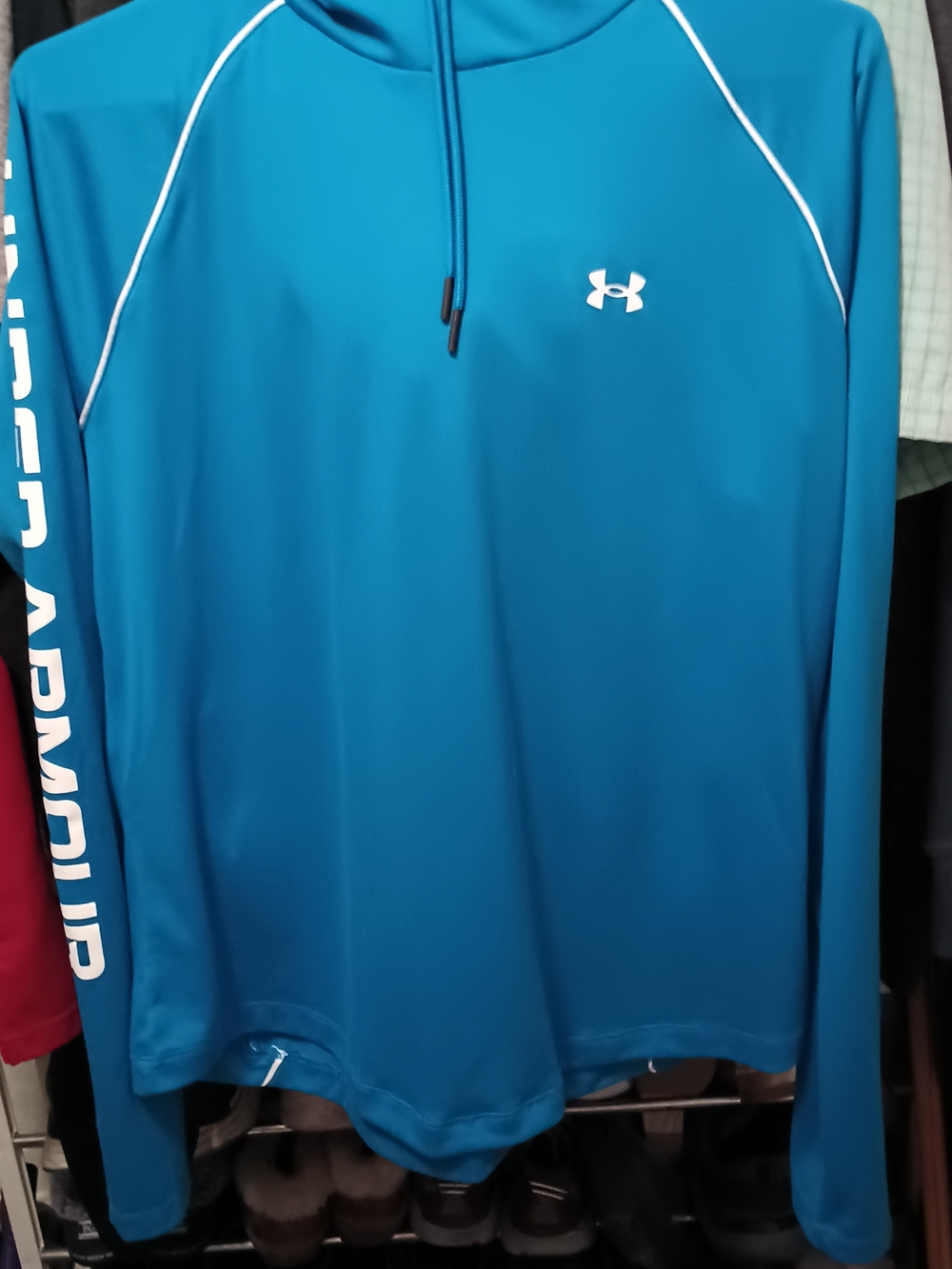 Under Armour Men’s Teal Blue Hooded Performance Pullover